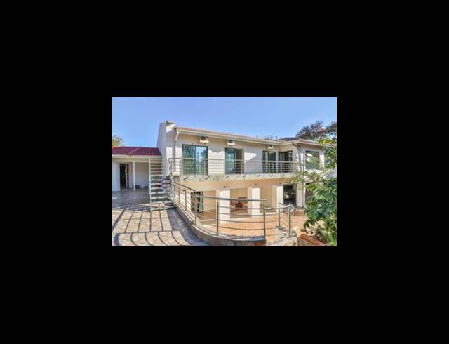 6 BEDROOM HOUSE FOR SALE IN BRAMLEY PARK